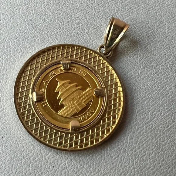 14K BEZEL SET PENDANT PANDA COIN 2000 1/20oz 5 YUAN FROSTED .999 FINE GOLD